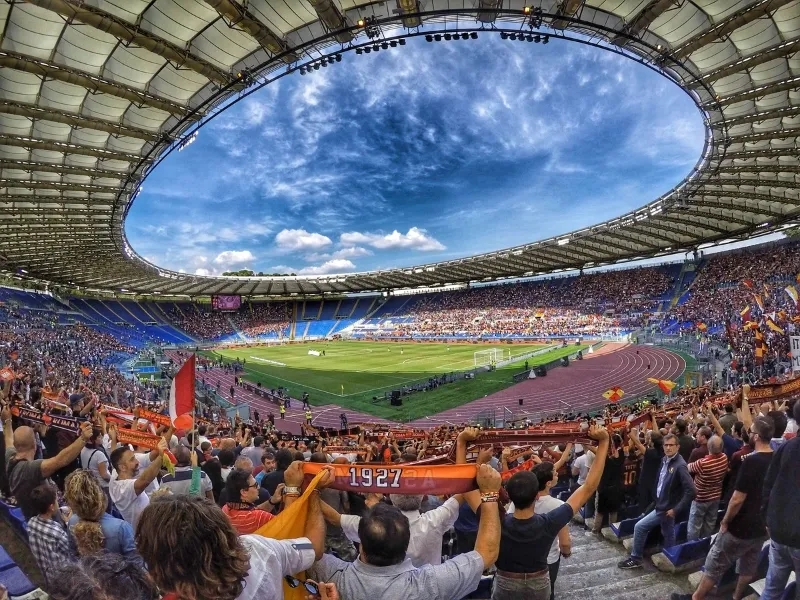 Most Iconic US Sports Stadiums to Add to Your Bucket List