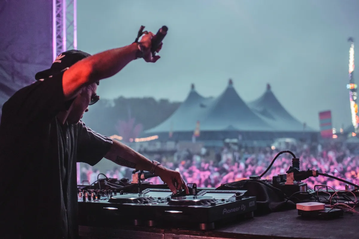What to Expect at the Electric Daisy Carnival Las Vegas?